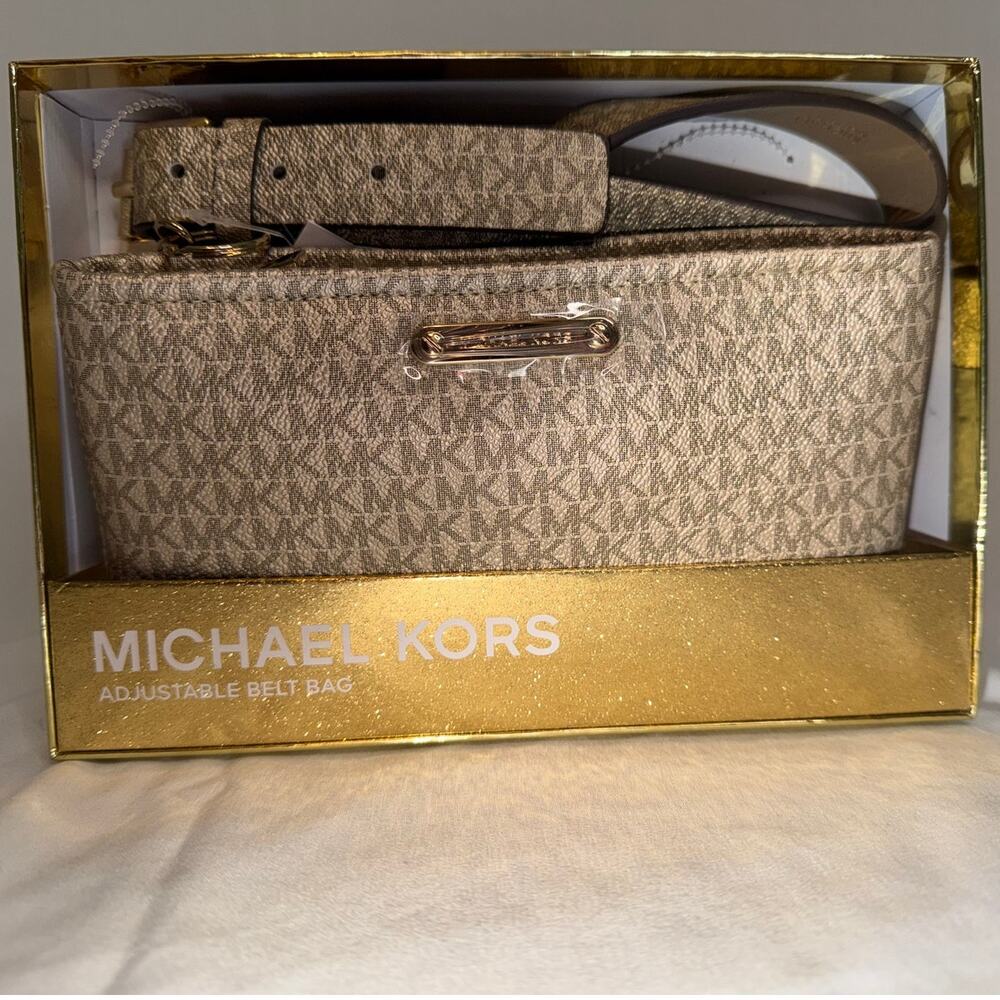 NWT Michael Kors Adjustable Belt Bag